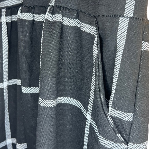Flamingo Urban Plaid Patterned Black and White Dress - Picture 3 of 4